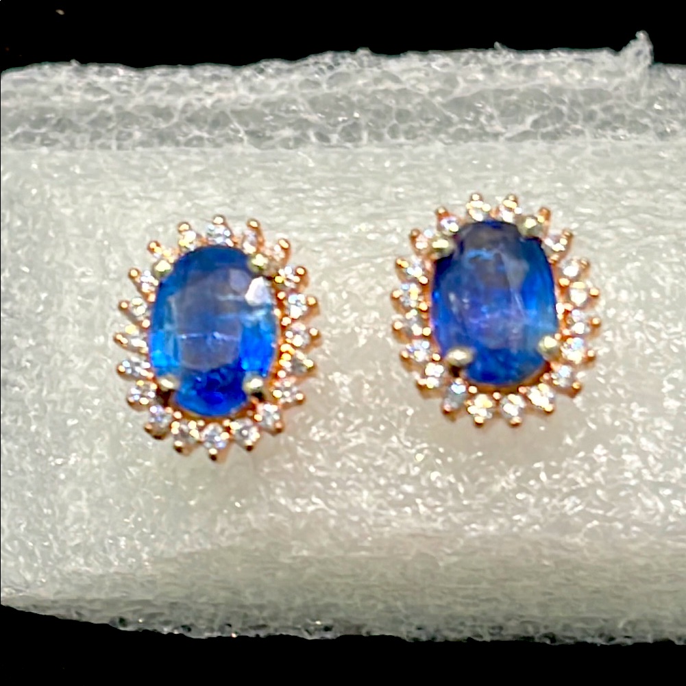 2 Ct Kyanite 14krg Plated Earrings